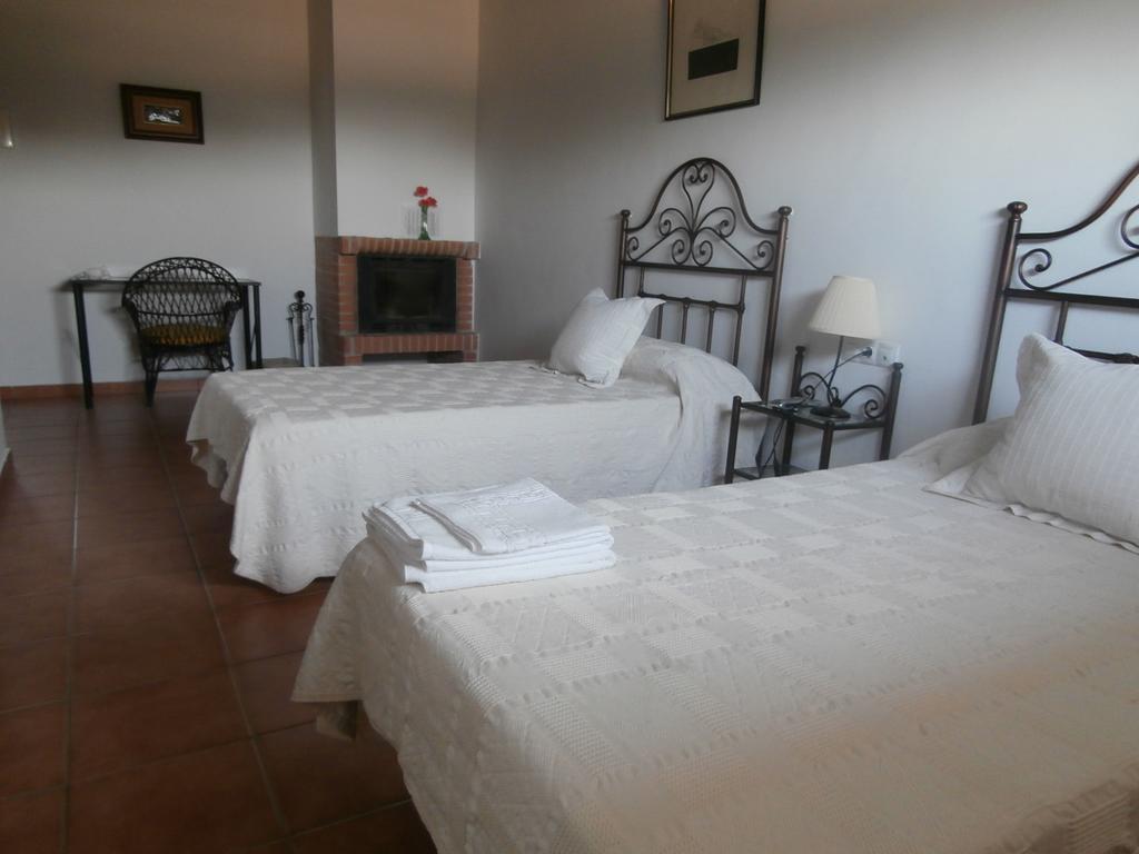 Casa Rural Las Gamitas Almoharin Room photo