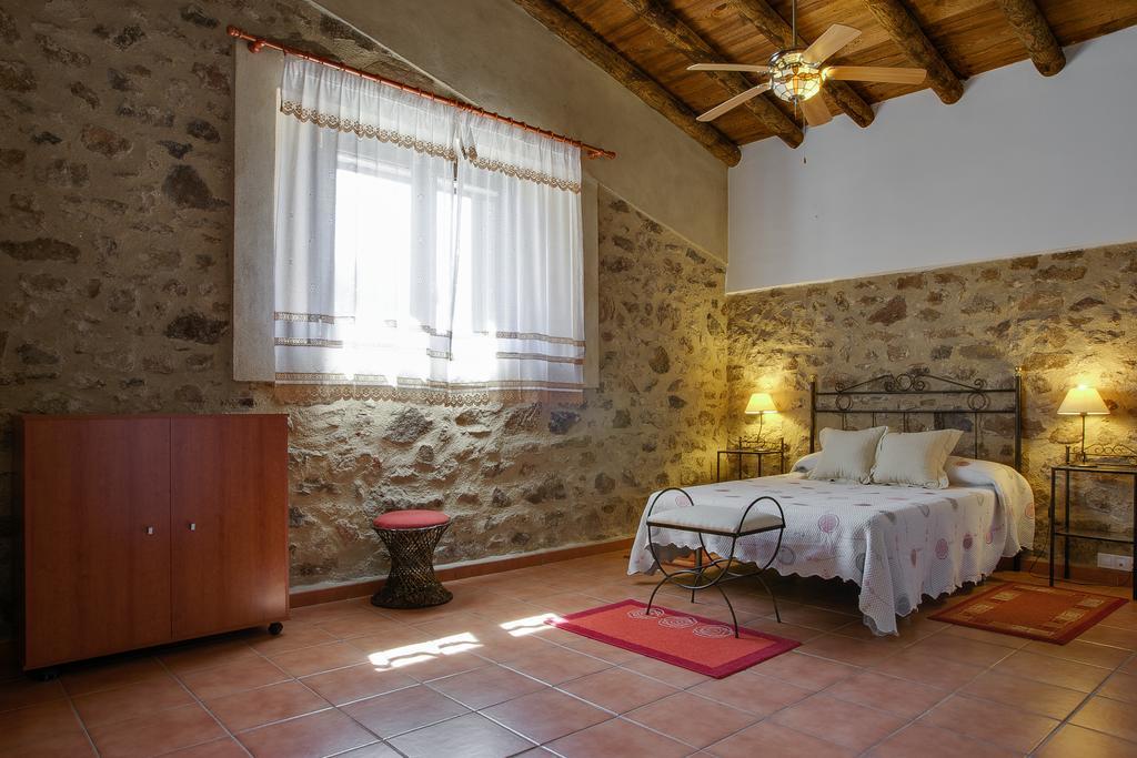 Casa Rural Las Gamitas Almoharin Room photo